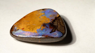 Opale boulder  multicolore freeform 0,00CT