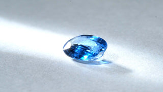 cianite blu ovale 2.60CT