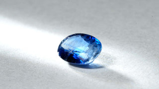 cianite blu ovale 2.72CT