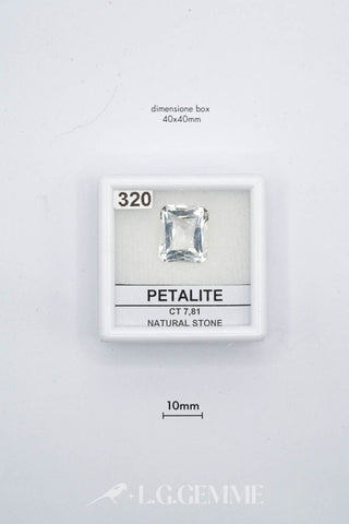 petalite 7.81ct trasparente quadrato
