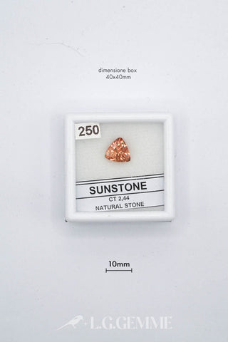 pietra 2.44ct arancione quadrato