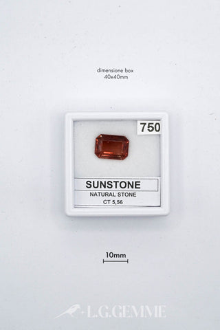 pietra 5.56ct arancione rettangolare