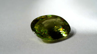 Sfene verde ovale 9,54CT