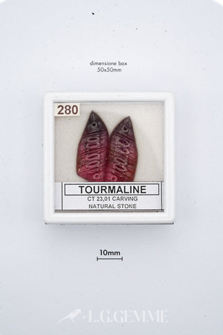 tormalina 23.01ct rosso forma libera