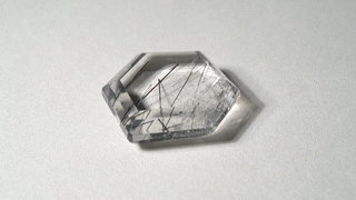 Quarzo tormalinato 45,9CT