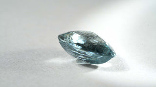 Acquamarina blu triangolare 8.11CT