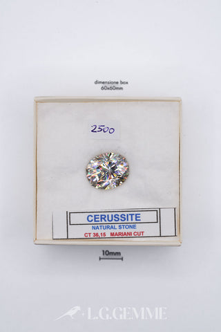 Cerussite 36,15 carati Ovale gemma preziosa