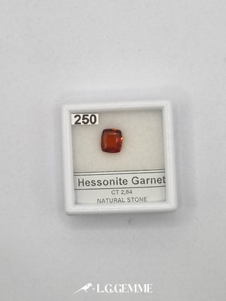 granato 2.84ct arancione quadrato