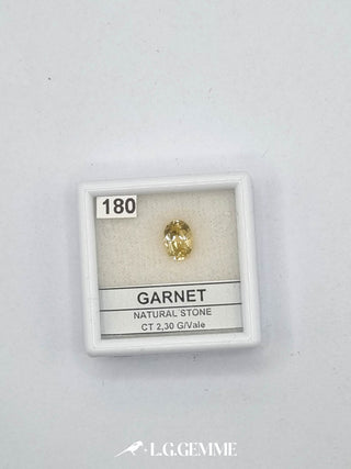 granato 2.30ct giallo ovale