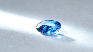cianite blu ovale 2.60CT