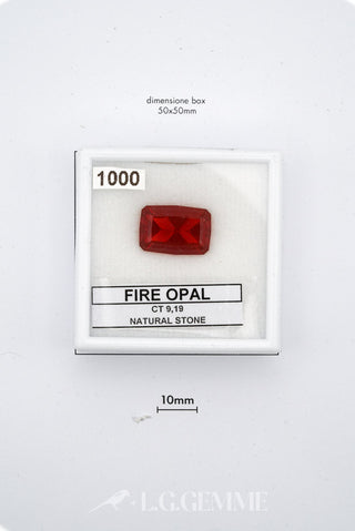 opale 9.19ct rosso rettangolare