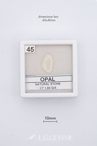 Opale 1,88 carati Ovale gemma preziosa