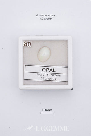 Opale 3,70 carati Ovale gemma preziosa