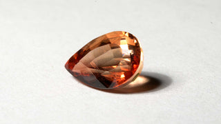 Sunstone arancione goccia 6.06CT