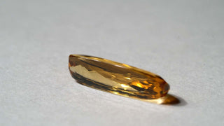 Topazio Imperiale giallo ovale 10,25CT