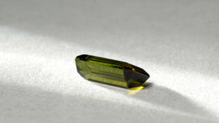 tormalina verde rettangolare 2.01CT