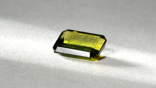 tormalina verde rettangolare 2.01CT