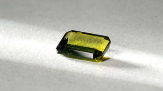 tormalina verde rettangolare 2.01CT