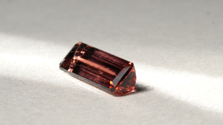 tormalina rosa rettangolare 4.38CT