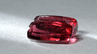 Tormalina rossa rettangolare 8.36CT