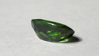 Tormalina verde ovale 8.69CT