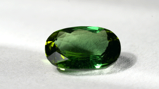 Tormalina verde ovale 8.69CT