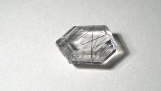 Quarzo tormalinato 45,9CT
